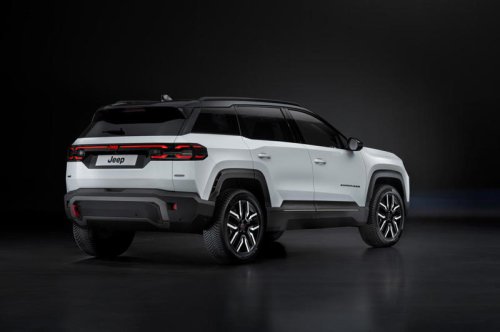 新型ジープ コンパスを発表。次世代SUVとして電動化を進めながら快適性を向上