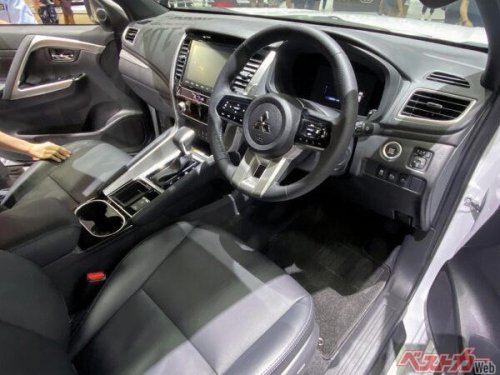 「パジェロスポーツ」日本で売らないのマジでもったいない 人気と実力徹底調査