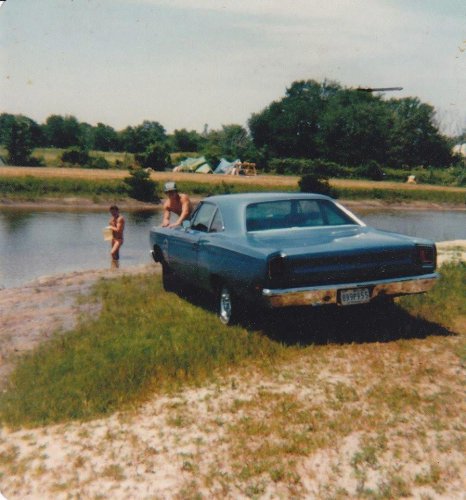 25 Pics of 70s Muscle Cars That Are National Treasures