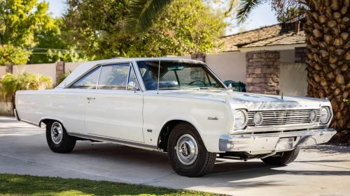 The first production car to break 400 horsepower