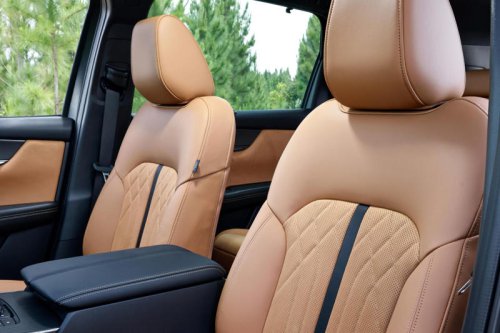 2025 Mazda CX-70 G50e Azami review