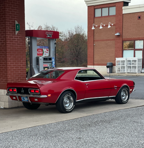 17 Stylish Cars That Made Waves in the 1960s