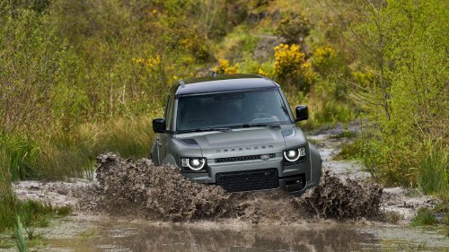 5 cars that used engines from different brands