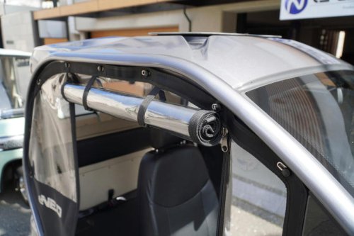 【試乗レビュー】88万円から買える3人乗りEVトゥクトゥク「eNEO」シリーズ。実用的な電動トライクの実力を比較検証