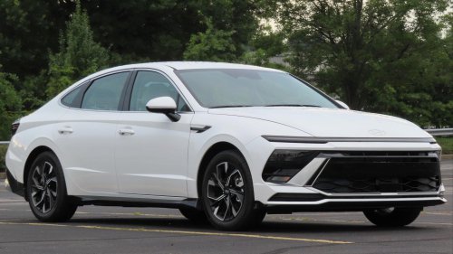 Top Up The Tank: The 20 Best Cars That Take Regular Gas