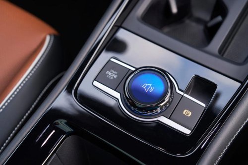 2025 Volkswagen Tiguan First Drive: Goldilocks' Choice