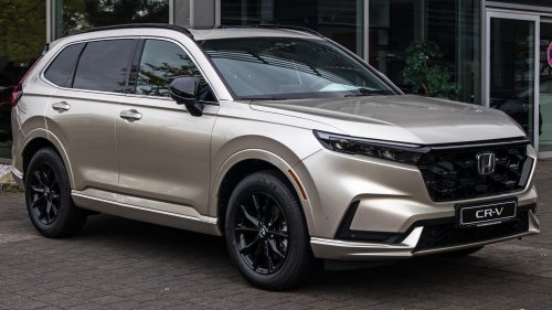 Top Up The Tank: The 20 Best Cars That Take Regular Gas