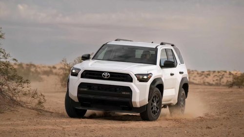SUV sales decline: One Toyota model defies the trend