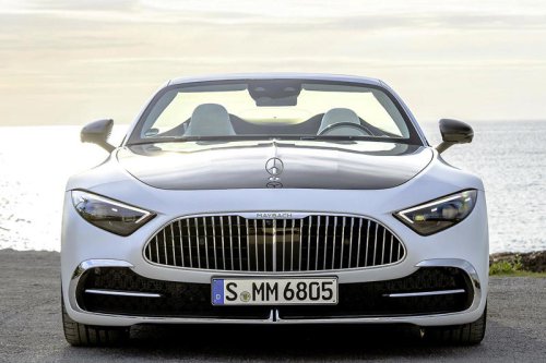 メルセデス・マイバッハの「SLモノグラム シリーズ」が市場導入を開始。スポーティで情熱的、そして贅沢に