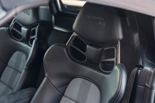 The Porsche 718 Spyder RS's Cabin Keeps It Simple and Engaging