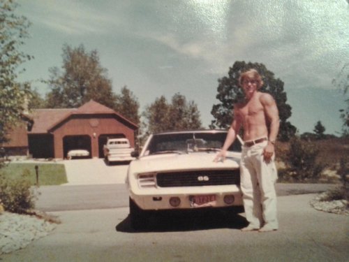 20 Smokin’ Muscle Cars And Their Top Speeds