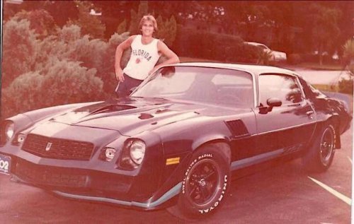 20 Smokin’ Muscle Cars And Their Top Speeds