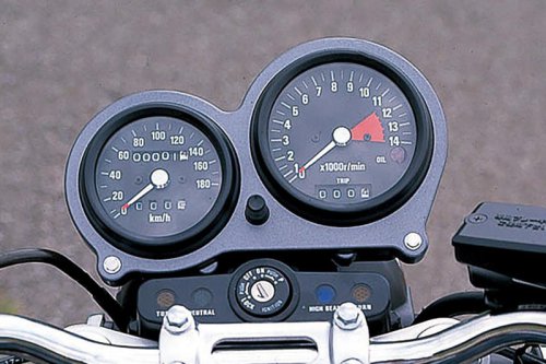 カワサキ「ゼファー400」の系譜｜ネイキッドブームを作り出した、自然体で楽しめるみんなの4気筒モデル【バイクの歴史】