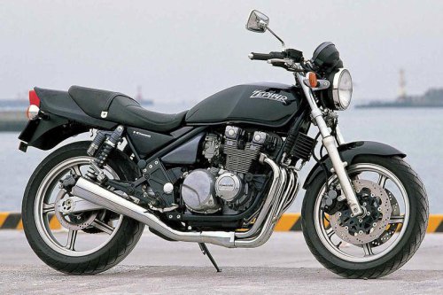 カワサキ「ゼファー400」の系譜｜ネイキッドブームを作り出した、自然体で楽しめるみんなの4気筒モデル【バイクの歴史】