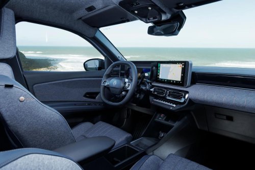 Renault 4 E-Tech 2025: Características, precios, prueba y opinión