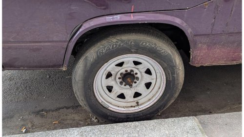 Photos of T3 Volkswagen Transporter Camper in Paris