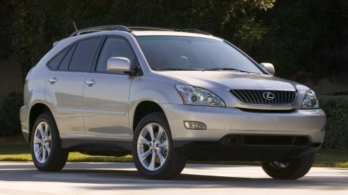 The 10-year-old luxury SUV that still has a better interior than most new cars