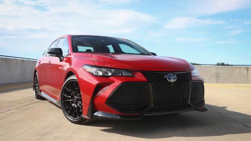 Sedan wars: Toyota Avalon TRD versus Nissan Maxima