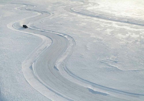 レンジローバー エレクトリックが北極圏の極寒テストを完了、いよいよ発表間近か