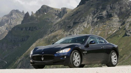 Jaguar XKR: The supercharged grand tourer bargain