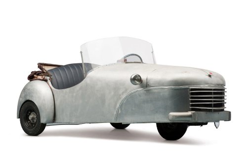 El misterioso mundo del automóvil de tres ruedas