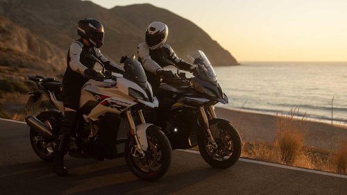 10 motorcycles that stay smooth at highway speeds