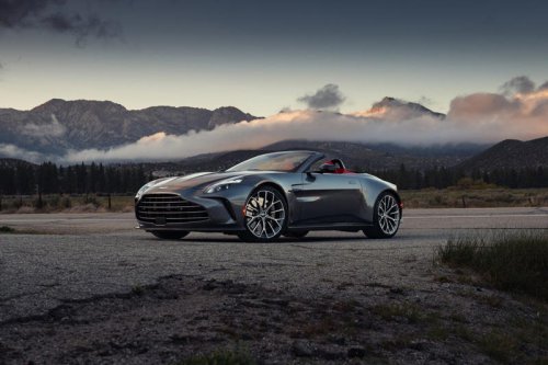 2026 Aston Martin Vantage Roadster Has Wide Fenders and an Even Wider Grille