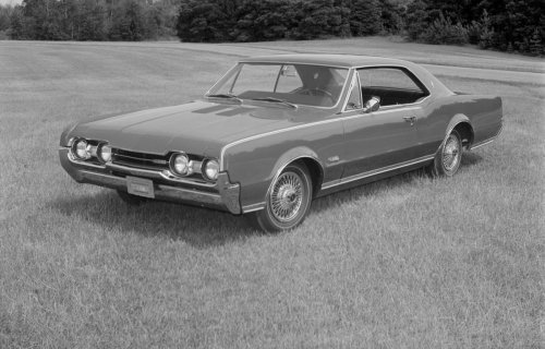 Cars From The 1960s That Are Absolute Masterpieces