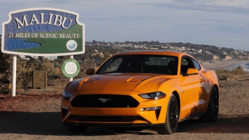 Muscle Cars, Modern Four Door Muscle Cars: V8-Powered Sedans Combine Power & Practicality