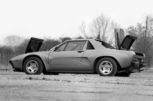 The car world's greatest missed opportunities