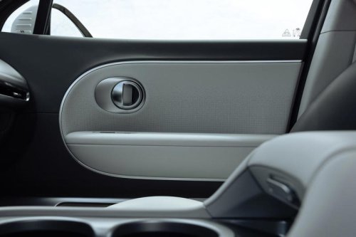 View Interior Photos of the 2026 Hyundai Ioniq 9