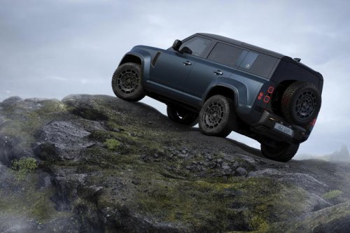2026 Land Rover Defender upgrade brings more V8 options, new tech, design tweaks