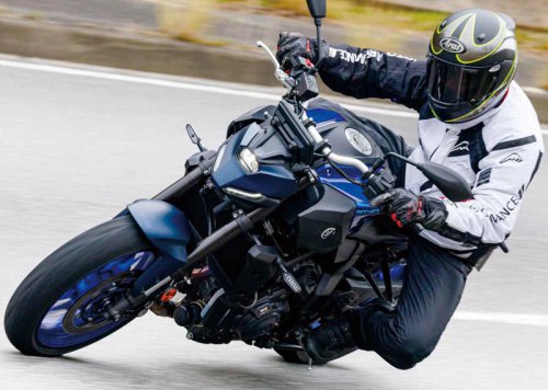 【レビュー】ヤマハ「MT-07 Y-AMT」インプレ｜倒立フォークに新フレーム採用！ Y-AMTも加わって装備も充実