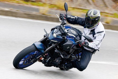 【レビュー】ヤマハ「MT-07 Y-AMT」インプレ｜倒立フォークに新フレーム採用！ Y-AMTも加わって装備も充実