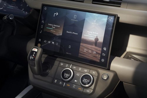 2026 Land Rover Defender upgrade brings more V8 options, new tech, design tweaks