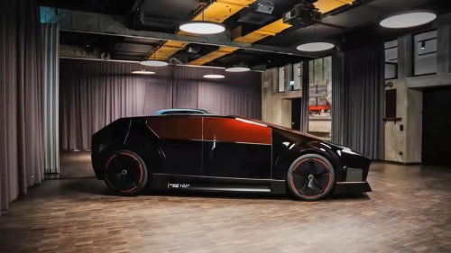 Does the Hyundai Obsidian Represent Both the Past and Future?