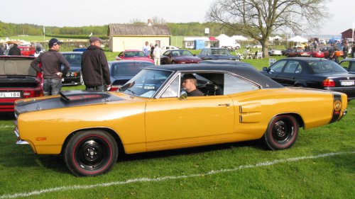 These Muscle Cars Are So Rare, They Belong In Museums