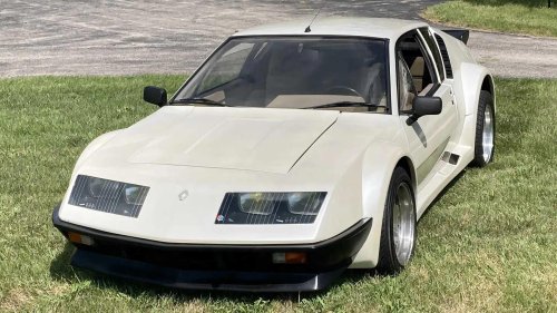 9 Coolest Rear-Engined Cars That Aren't A Porsche 911