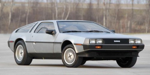 9 Coolest Rear-Engined Cars That Aren't A Porsche 911