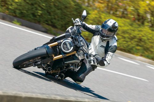 大型初心者にもおすすめの4気筒ネイキッドスポーツバイク・ホンダ『CB650R』は2019年モデルでもバランスが良く扱い易い！【チョイフル！中古バイク選びの参考書／HONDA CB650R（2019～2020）】