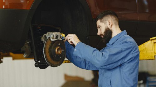 10 Not-So-Obvious Signs Your Car Is Falling Apart &amp; 10 Things You Can Do About It