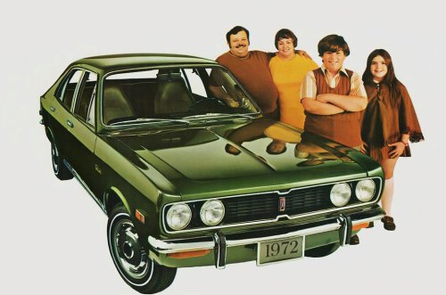 Mismo coche, distinto nombre: los coches con más ingeniería de marcas