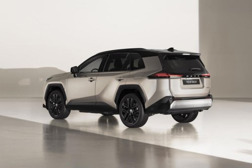 2026 Toyota RAV4 gets fresh design, tech plus PHEV power for Australia
