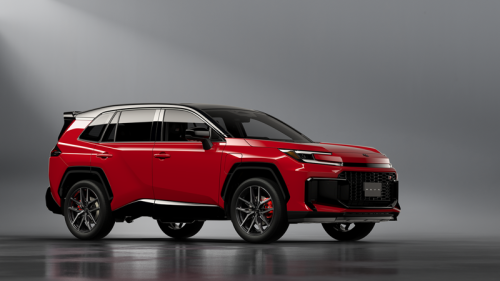 トヨタが新型「RAV4」を世界初公開 デザインとハイブリッドシステムを刷新