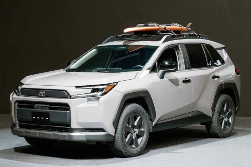 トヨタ 新型「RAV4」を世界初公開。多様なニーズに対応して3つのスタイルを設定