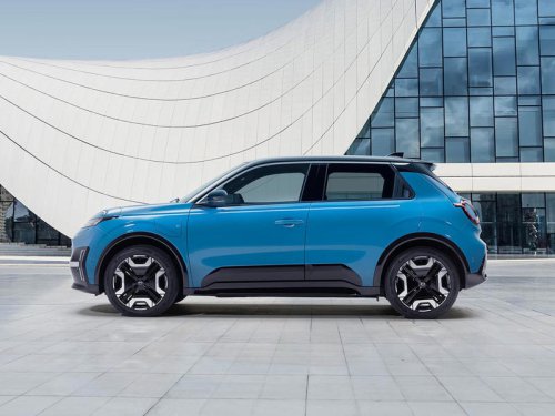 日産「マイクラ」が2年ぶりにBEVで復活！100kW急速充電対応で航続距離は408km