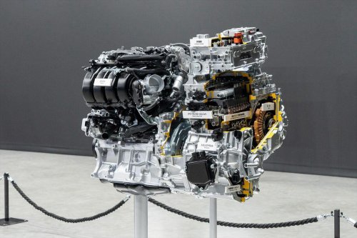 純ガソリン車は廃止｢新型RAV4｣の見どころは？