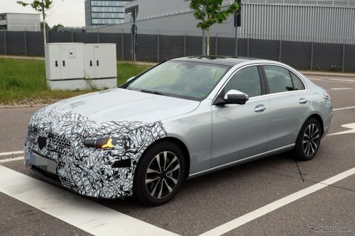 メルセデスベンツ『Cクラス』新型、量産仕様のプロトタイプがついに出現！ 変更点を完全解説