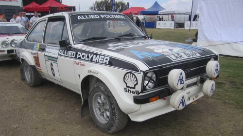 Ford, Ford and Cosworth created the angriest 9,000 RPM NA four-cylinder engine ever made