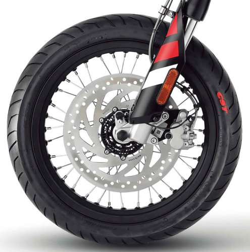 アプリリア新型「RX125」「SX125」解説｜原付二種とは思えない本格装備とフルサイズの車格が魅力